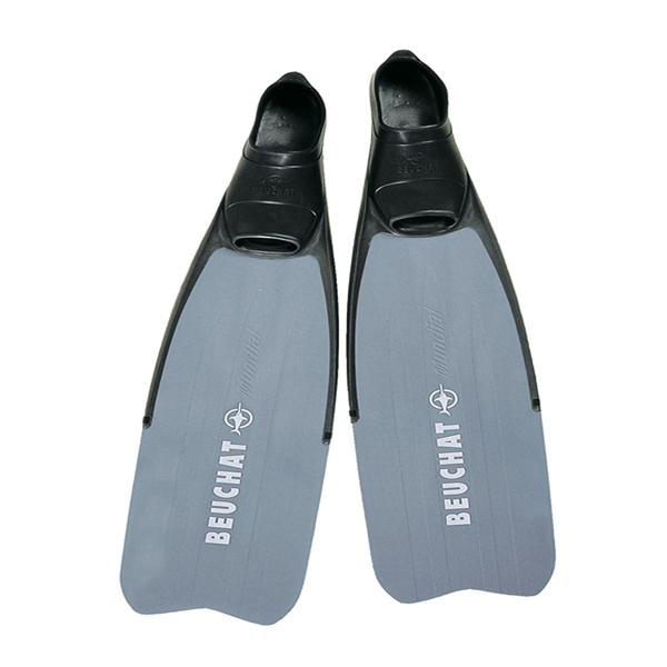 Chapaleta Beuchat Mundial Sport